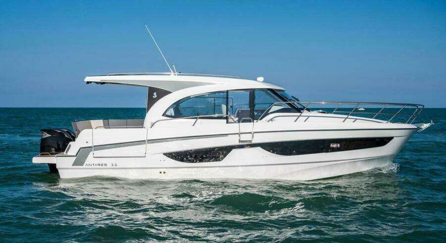 2026 Beneteau Antares 11