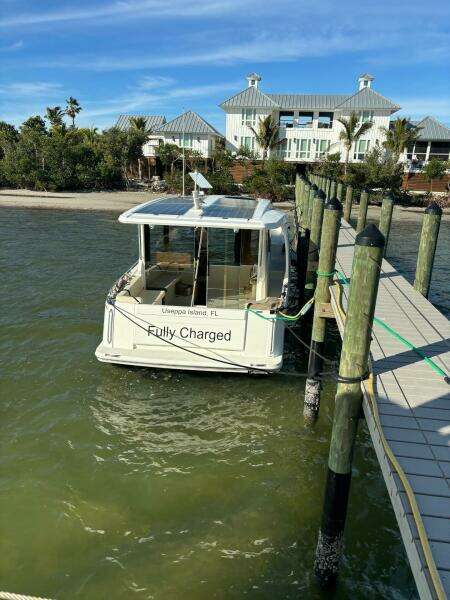 2020 Greenline 39 E-Drive