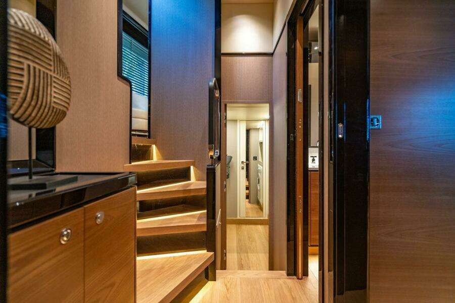 2023 Absolute Navetta