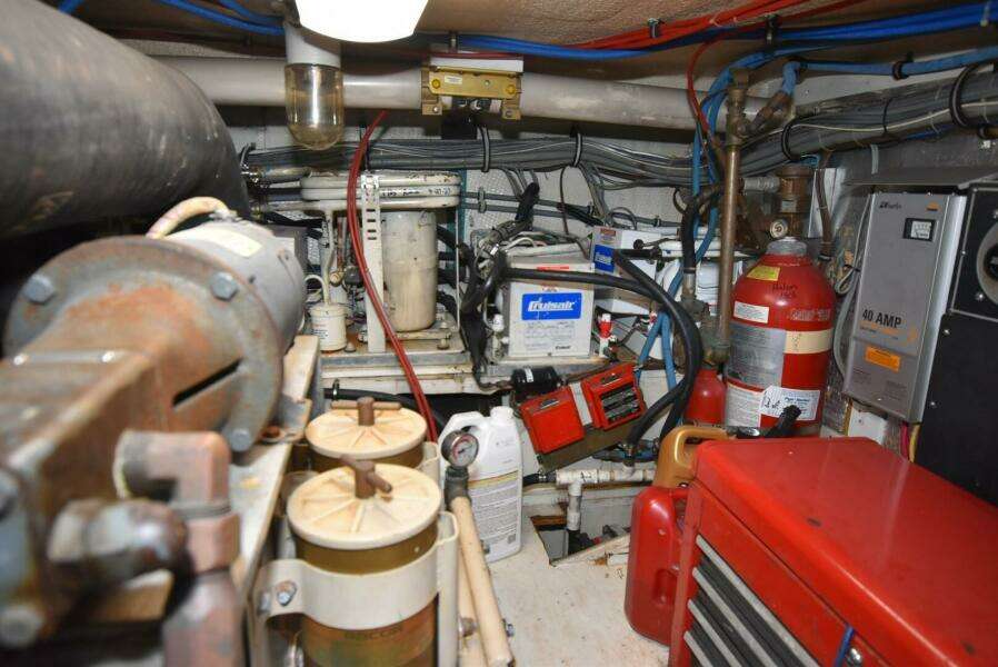 1996 Hatteras 50 Convertilble