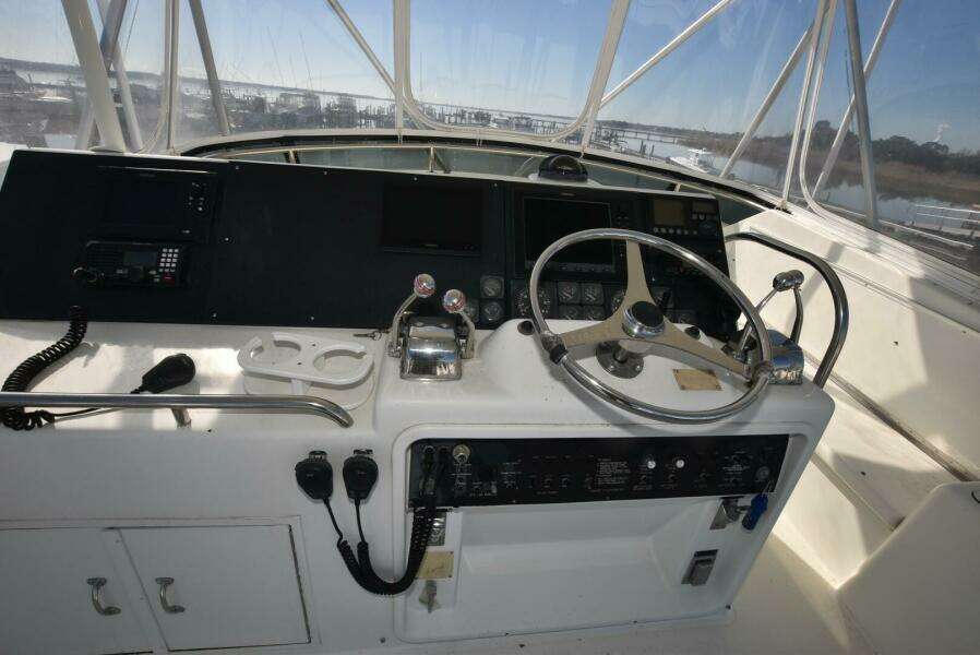 1996 Hatteras 50 Convertilble