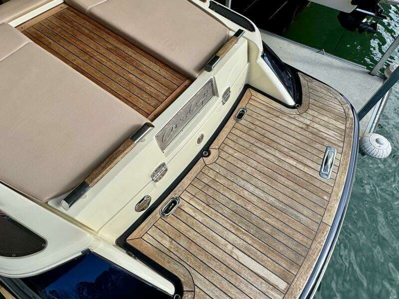 2018 Chris-Craft Launch 27 Heritage Trim Edition - Surf