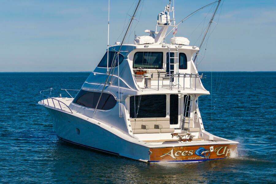 2008 Hatteras 64 Enclosed Bridge