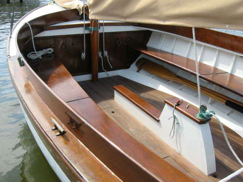 1999 Custom Haven 12.5