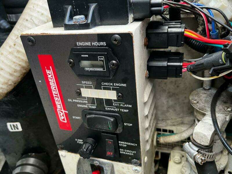 2013 Chaparral 327 SSX