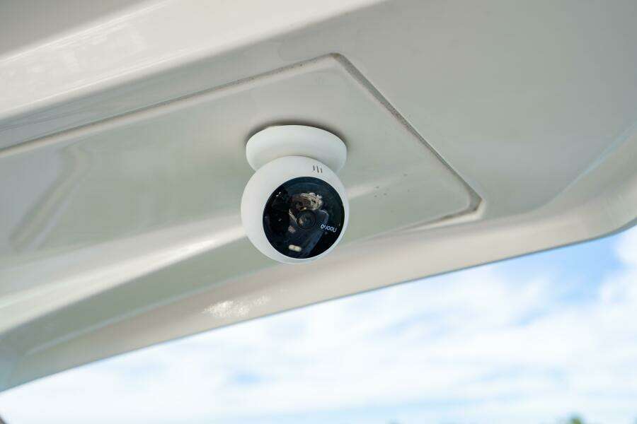 2022 Tiara Yachts 43 LS