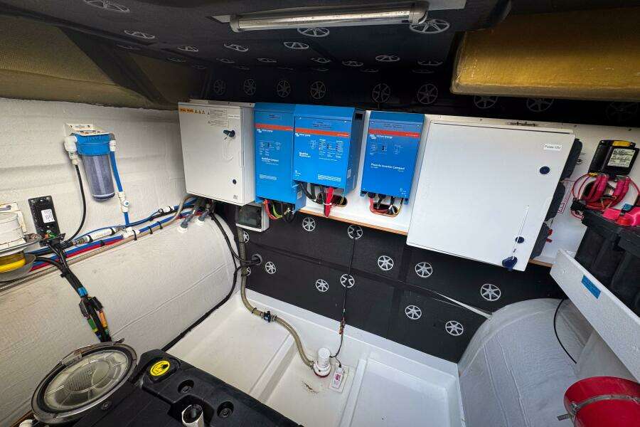 2021 Fountaine Pajot MY44