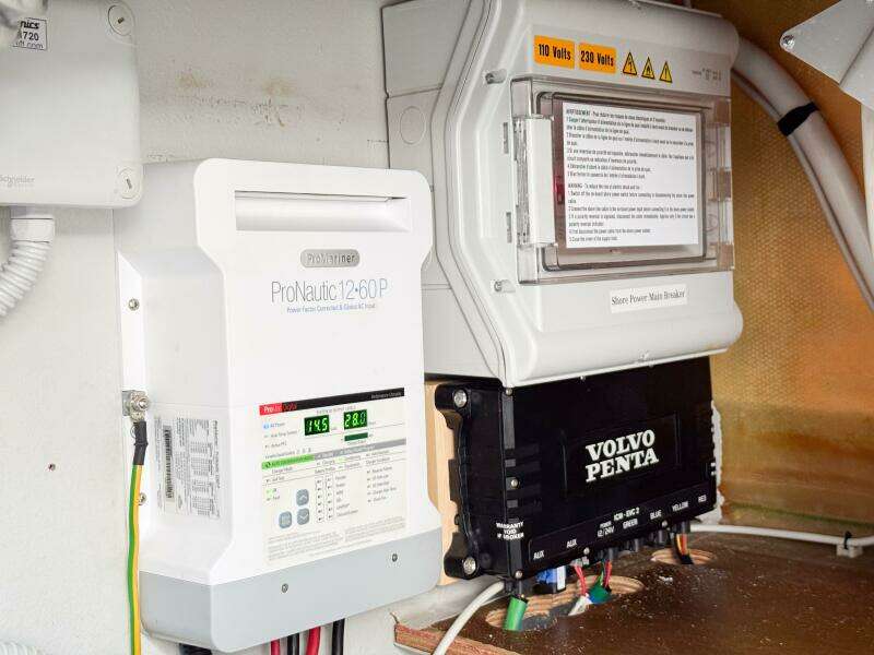 2021 Fountaine Pajot MY44