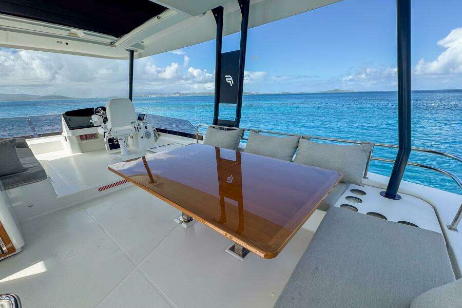 2021 Fountaine Pajot MY44