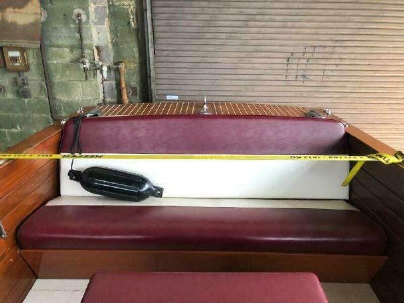 1960 Chris-Craft 24 Sportman