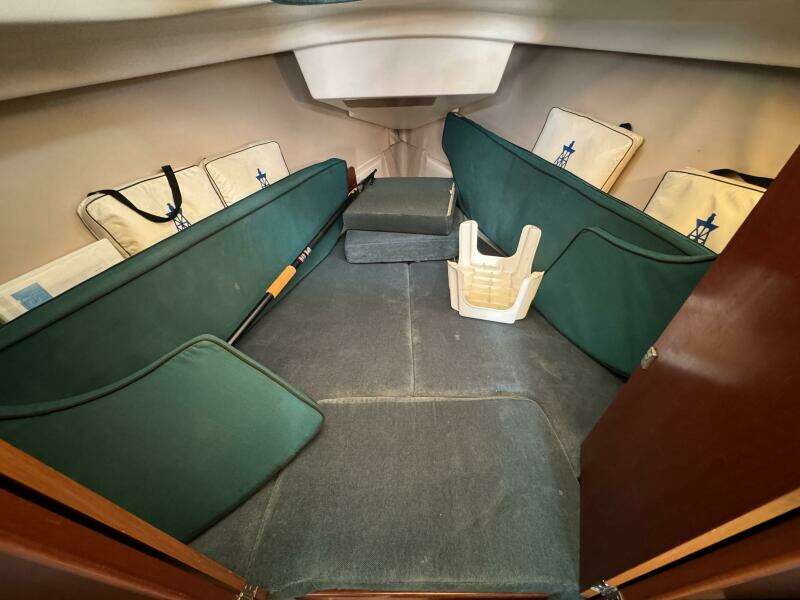 1996 Beneteau Oceanis 321