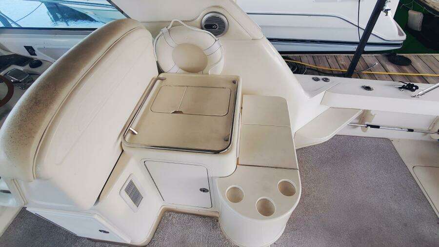 1997 Sea Ray 370