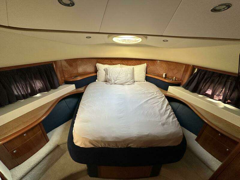 2003 Aicon 56 Flybridge