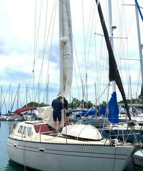 1982 US Yachts Pilothouse 416