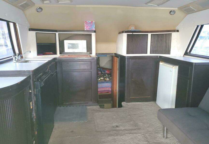 1988 Bertram 37 Convertible