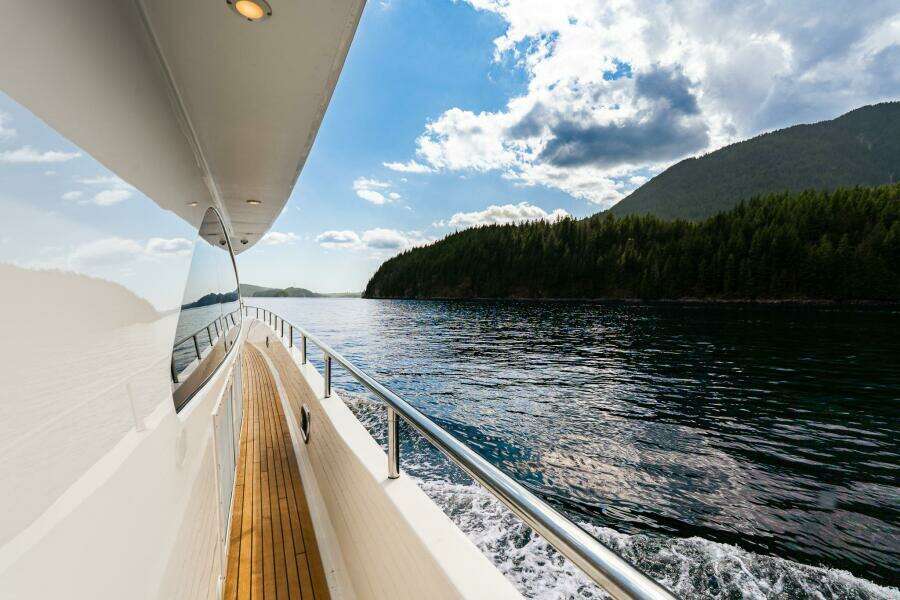 2007 Mystica Skylounge