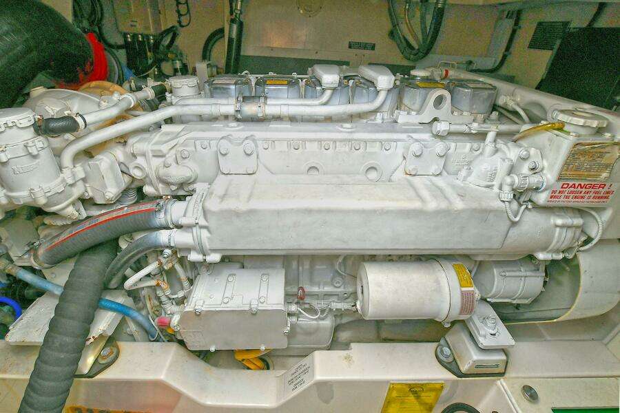 2007 Cabo Express with Tower