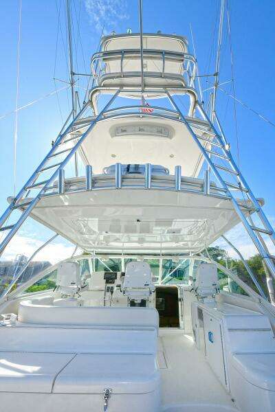 2007 Cabo Express with Tower