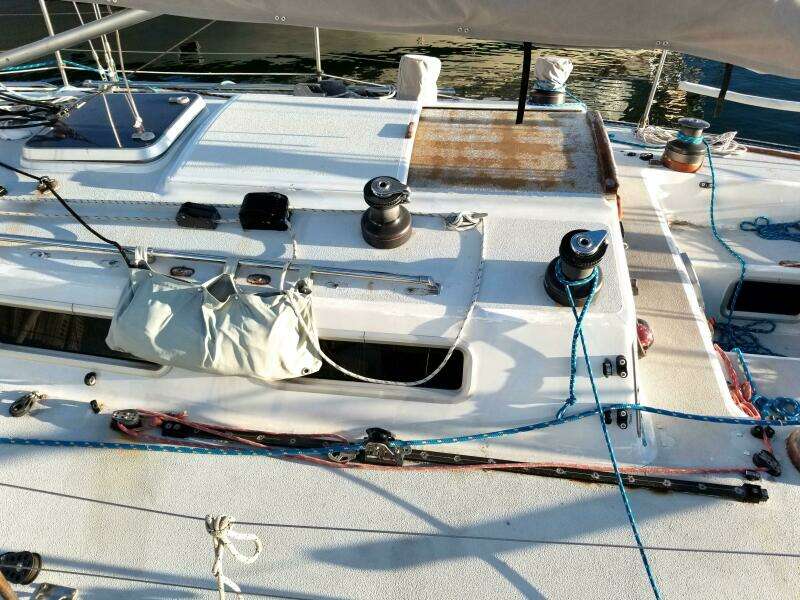 1989 J Boats Masthead Sloop