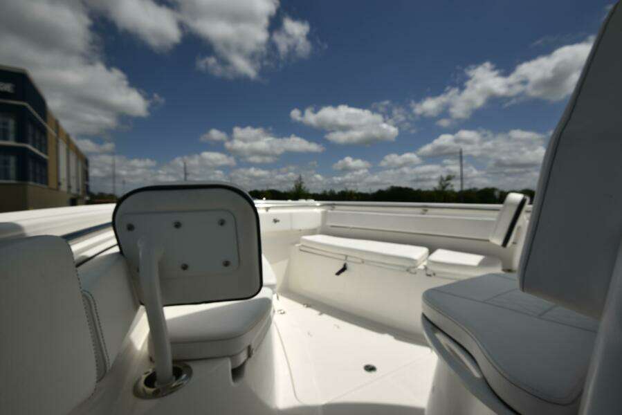 2023 Sea Pro 239 Deep V DLX