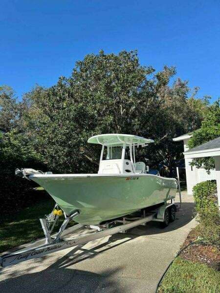 2023 Sea Pro 239 Deep V DLX