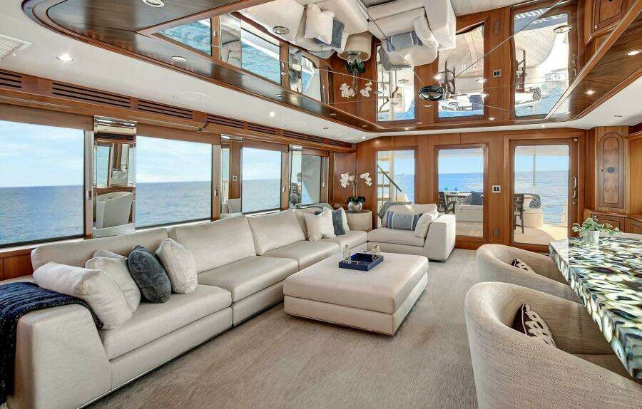 005 Main Deck Salo 01