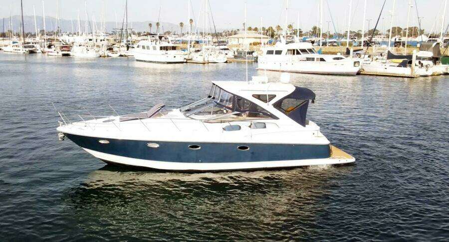 2008 Regal Commodore 4060