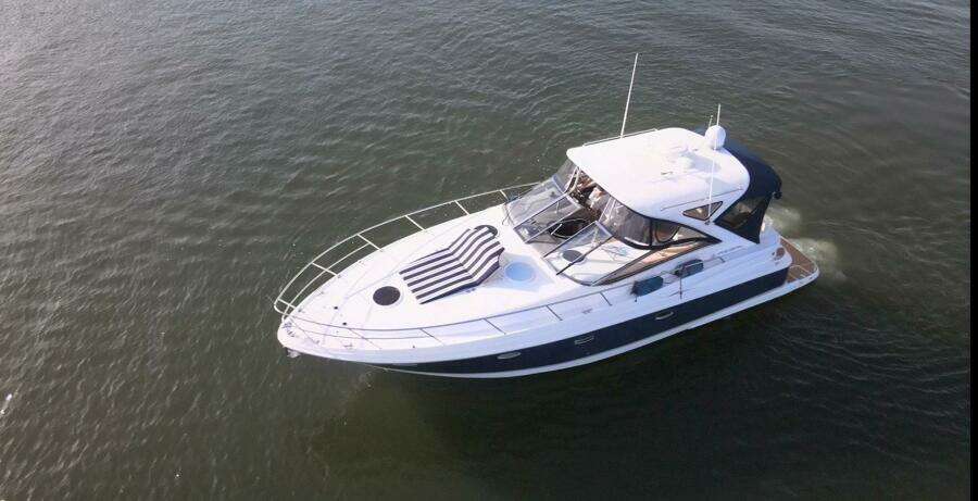 2008 Regal Commodore 4060