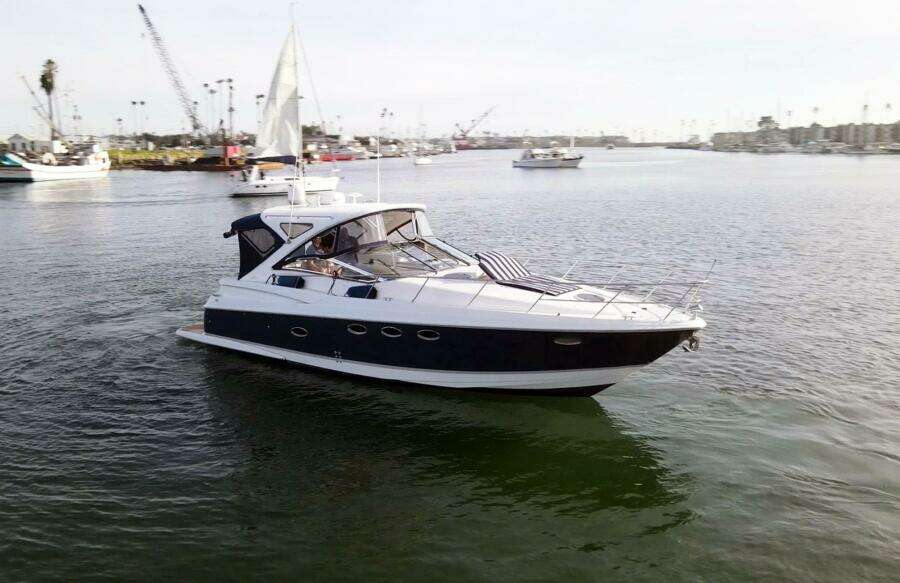 2008 Regal Commodore 4060