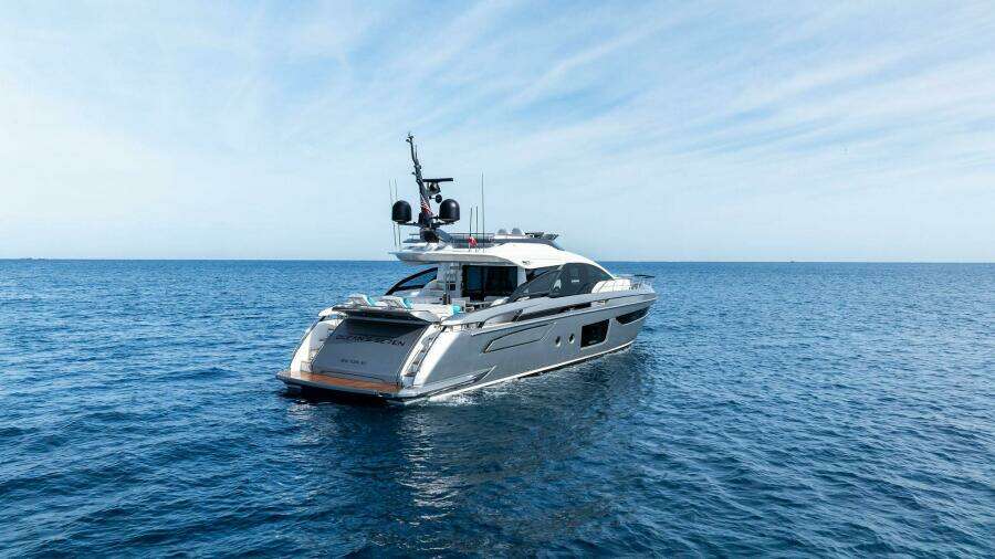 2022 Azimut S8