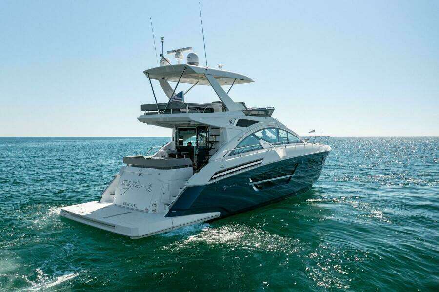 2023 Cruisers Yachts 60 Cantius Fly- Transom