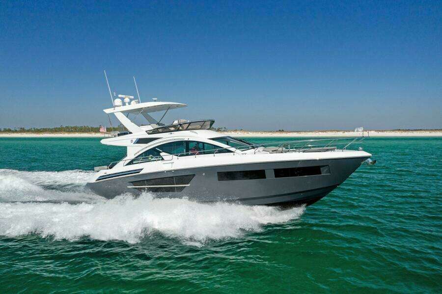 2023 Cruisers Yachts 60 Cantius Fly- STBD