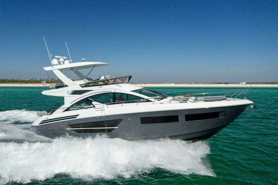 2023 Cruisers Yachts 60 Cantius Fly  STBD