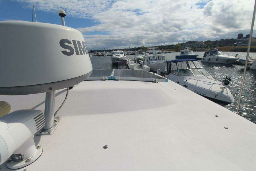 2001 Grady-White 330 Express