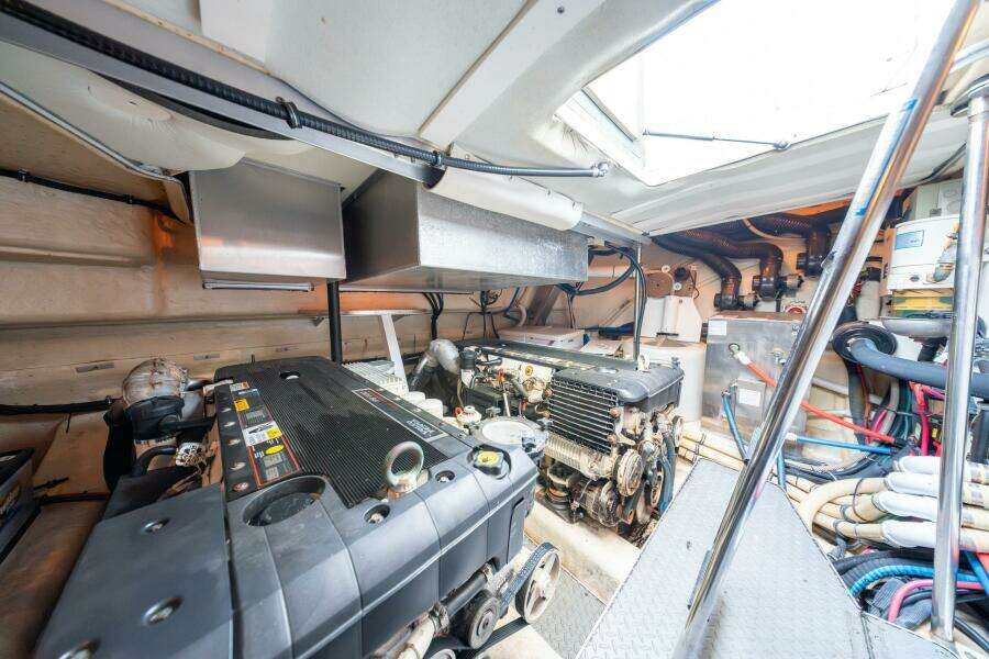 2007 Formula 45 Yacht