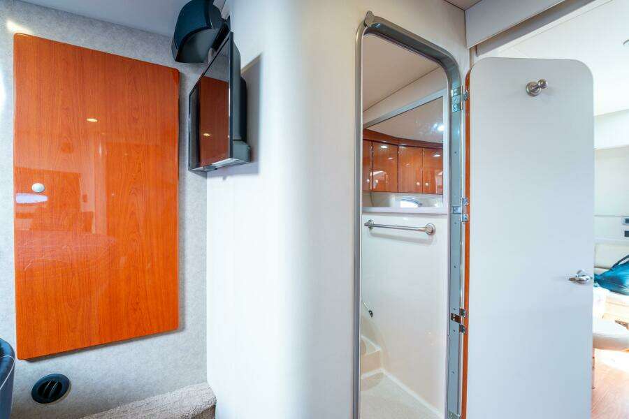 2007 Formula 45 Yacht