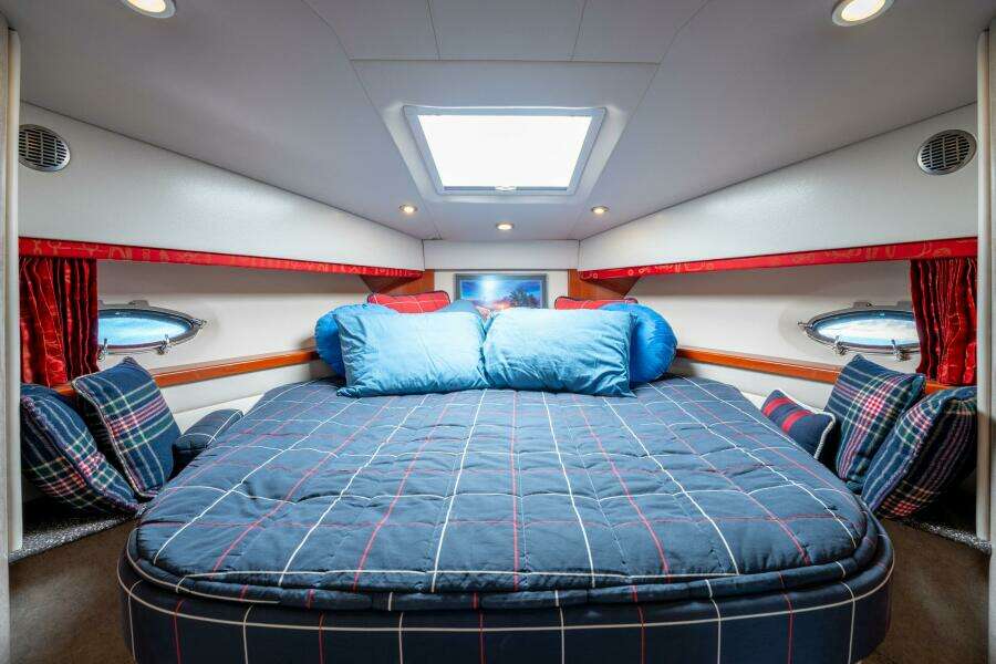 2007 Formula 45 Yacht