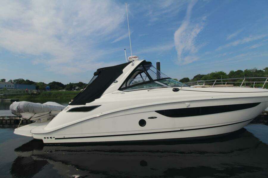 2014 Sea Ray 350 Sundancer