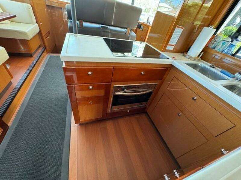 Swift Trawler 50 -Galley