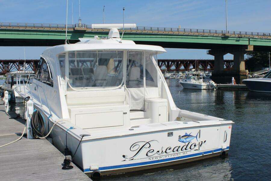 2013 Cabo 40 Hardtop Express