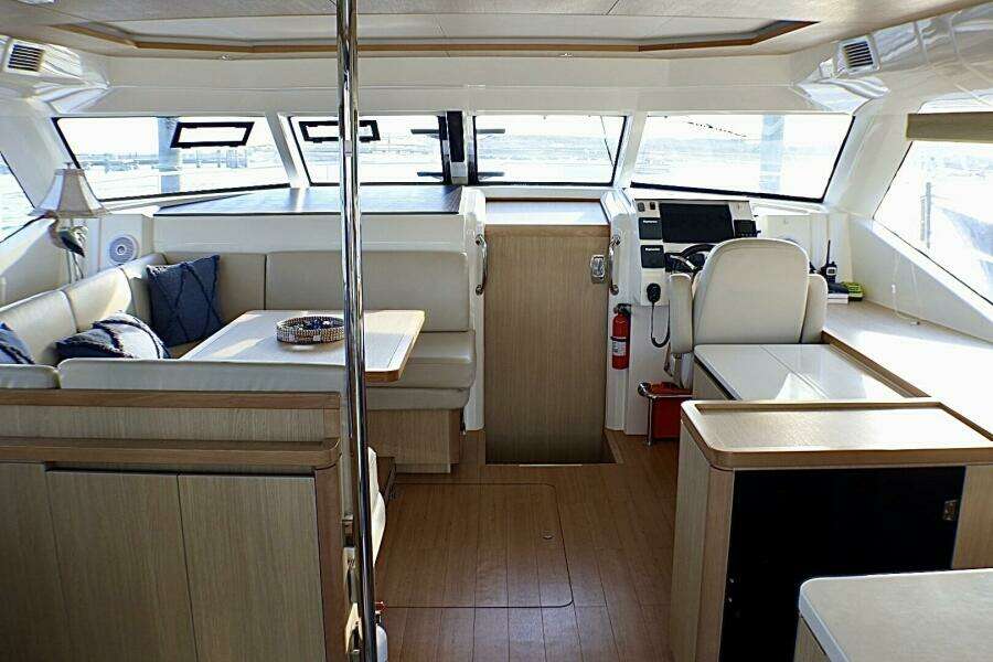 2018 Aquila 44 Catamaran- Salon