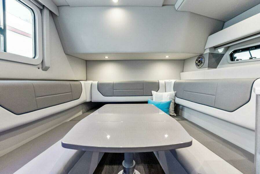 2022 Formula 430 Super Sport Crossover