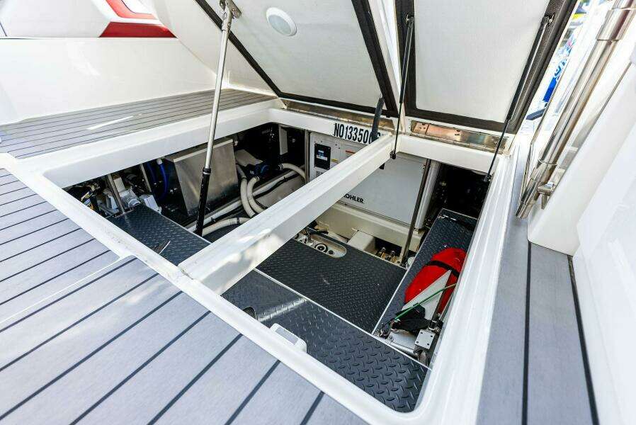 2022 Formula 430 Super Sport Crossover