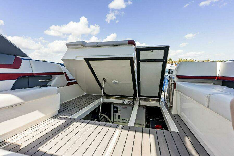 2022 Formula 430 Super Sport Crossover