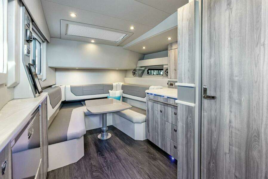 2022 Formula 430 Super Sport Crossover