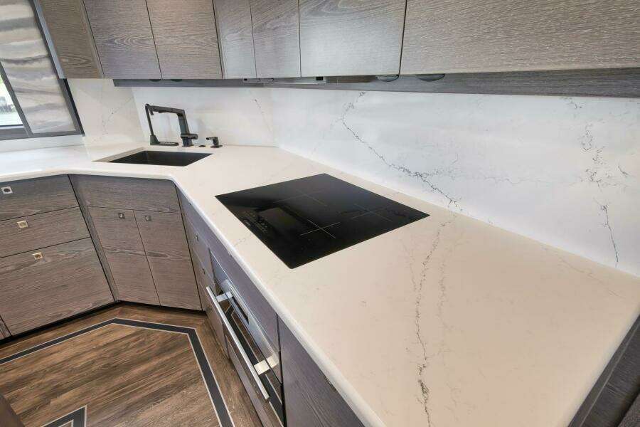 2024 Viking Convertible