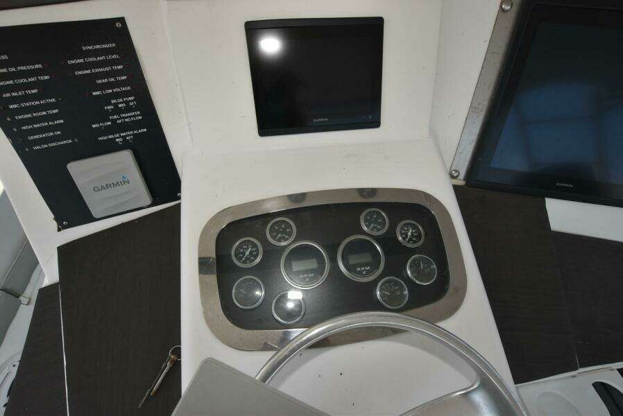 1997 Viking 50 Convertiblle