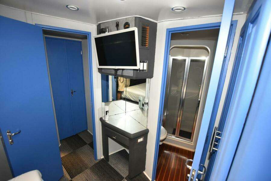 1997 Viking 50 Convertiblle