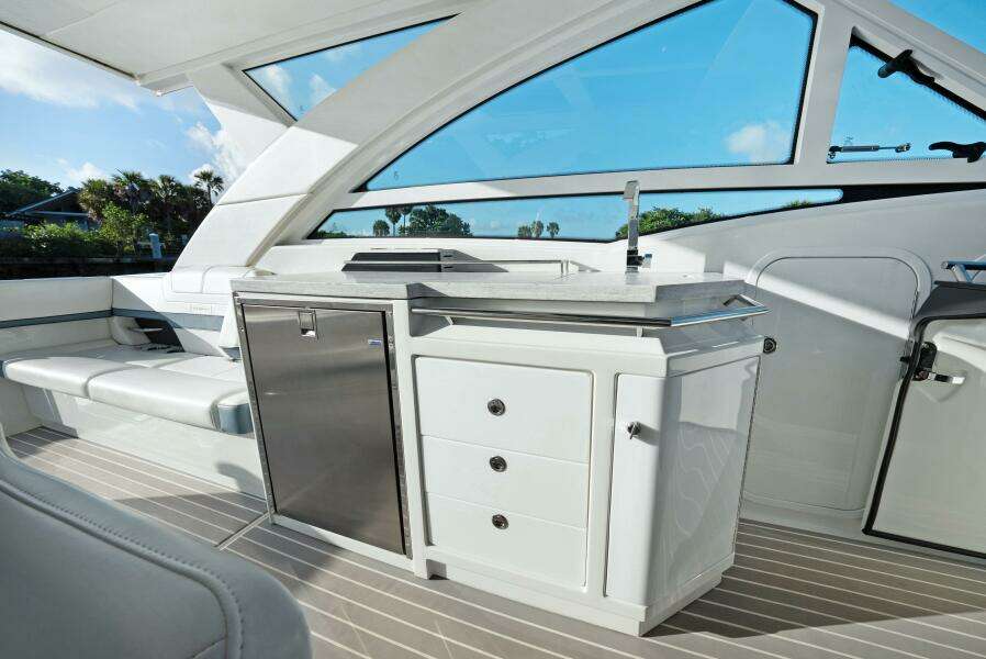 2018 Formula 430 Supersport Crossover