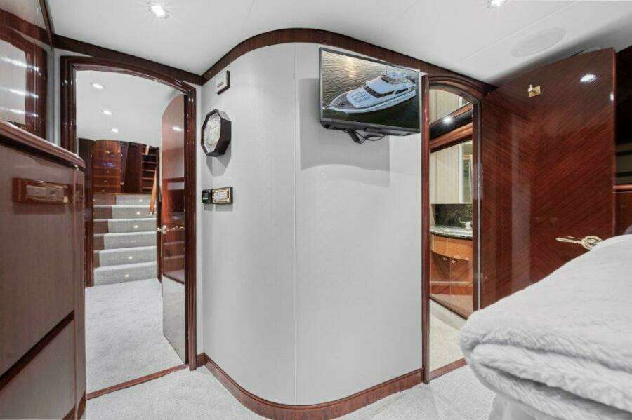 2006 Cheoy Lee Motoryacht